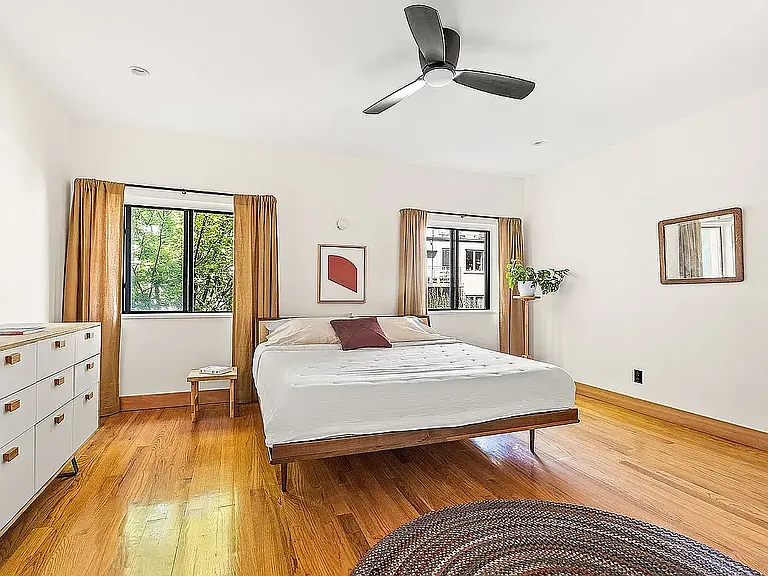 1611 Bergen St #2 — Photo 8