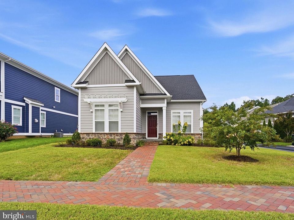 1st image of 8082 Easton Village Dr