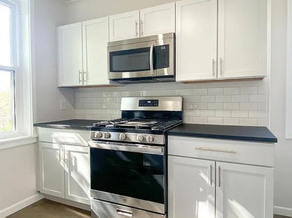 1500 Center Ave Unit 3