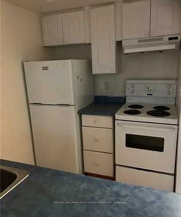 4th image of 2460 Eglinton Ave E #417