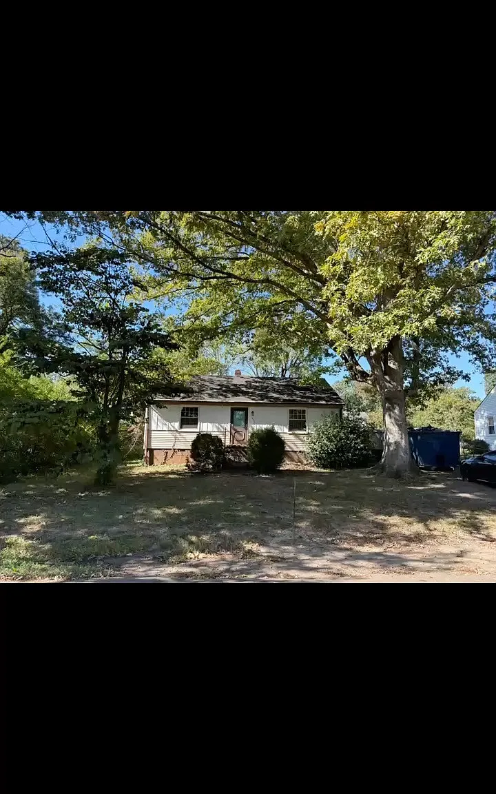 1602 Fort Hill Dr — Photo 1