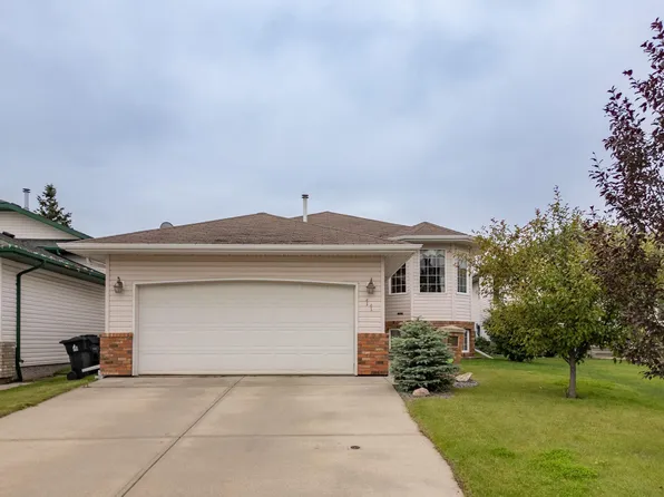 11 Hagen Ct, Spruce Grove, AB T7X 2W1
