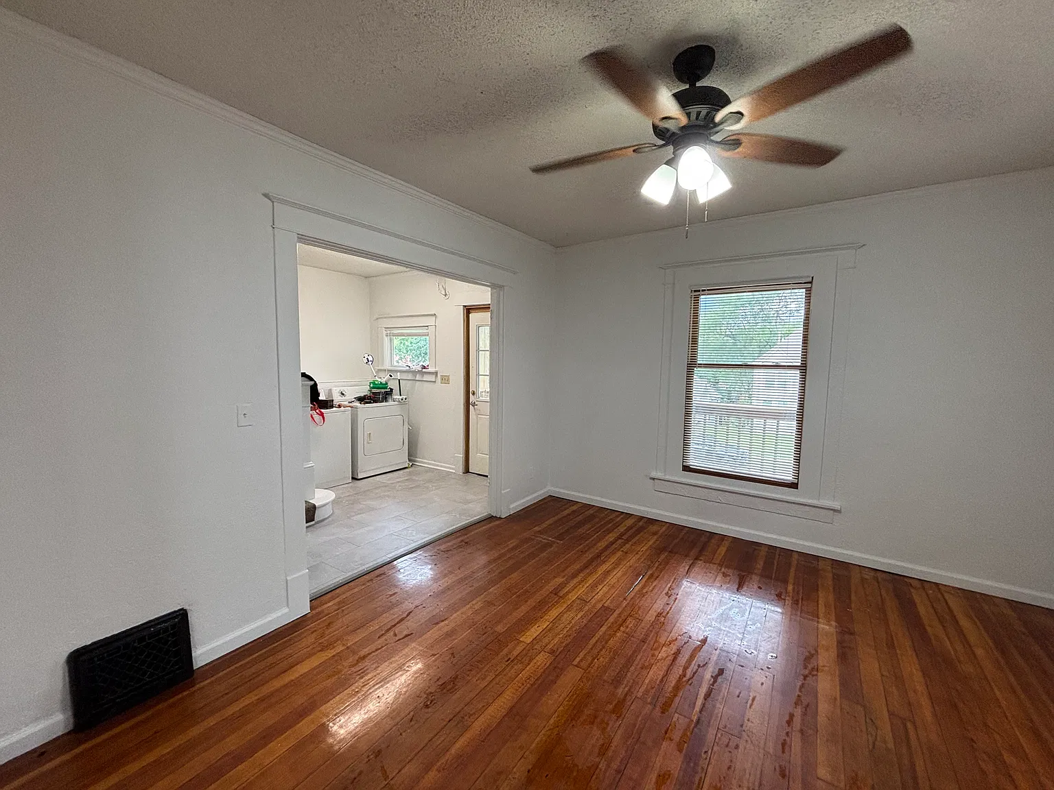 1219 Ohio St — Photo 3