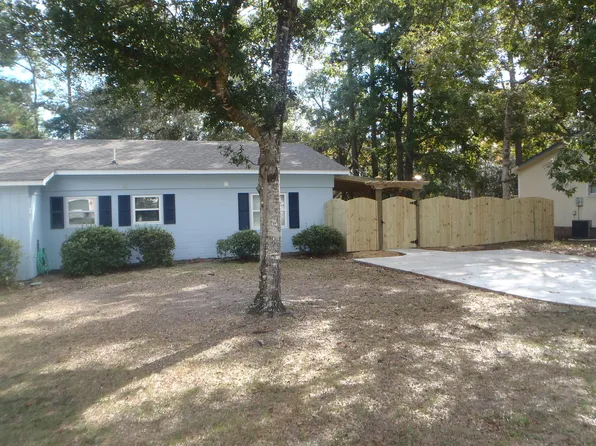 222 NE 57th St, Oak Island, NC 28465