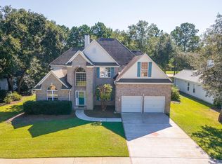 107 Deacon Dr, Pawleys Island, SC 29585
