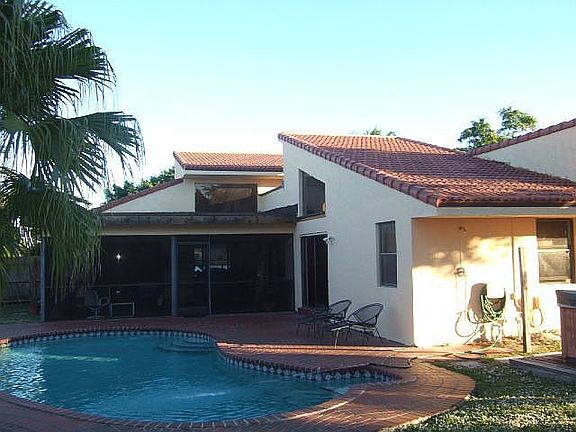 Looking NE from backyd