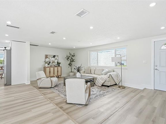 5th image of 3611 DELTA PLACE