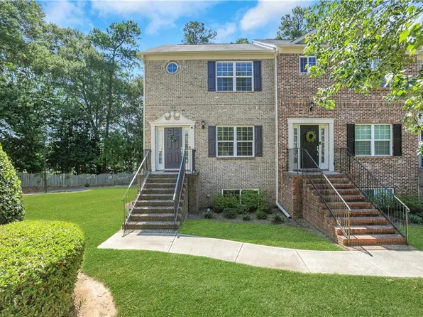 715 Pecan Knoll Dr #3, Marietta, GA 30008