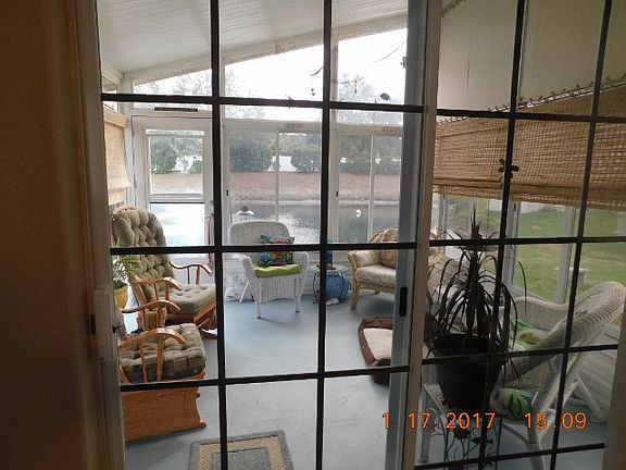 living room to Florida room