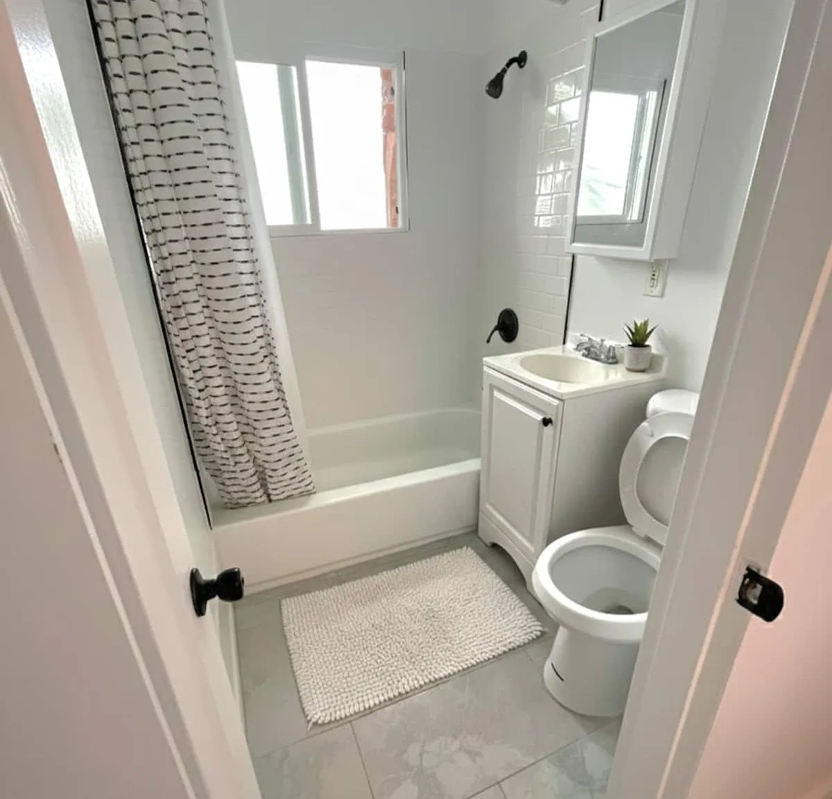 1 bed, 559 sqft, $2,350 — Photo 4