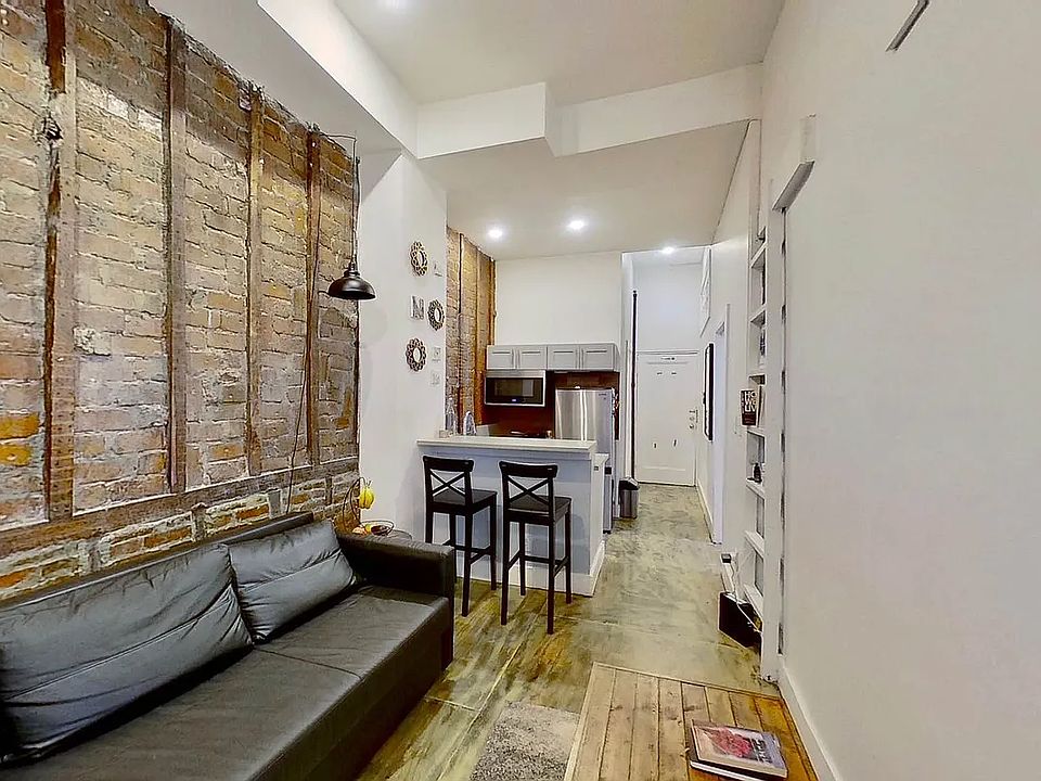 1st image of 115 Weirfield St #1F