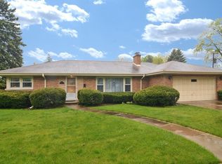 600 S Main St, Mount Prospect, IL 60056