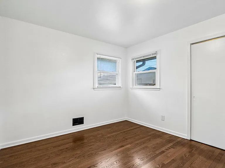 2223 Grove Ave — Photo 19