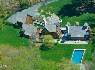 209 Umpawaug Rd, Redding, CT 06896