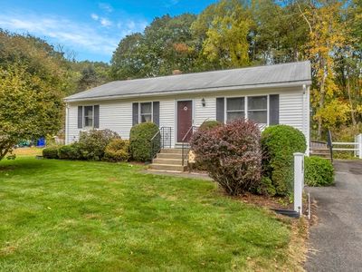 8 Tara Cir, Northampton, MA, 01062