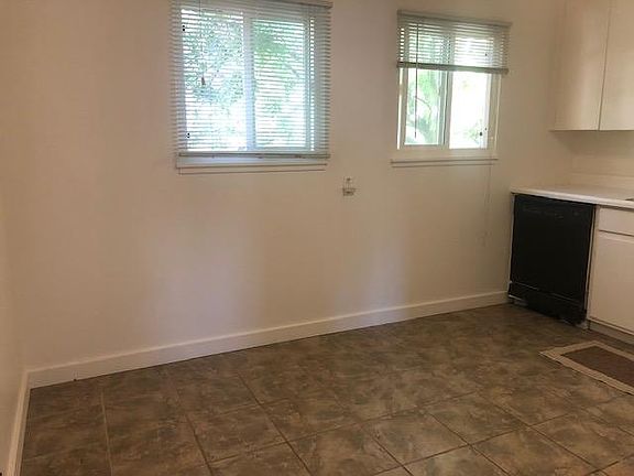 4th image of 800 Bella Vista Ave