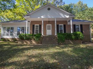 1546 Tollhouse Hwy, Drakes Branch, VA
