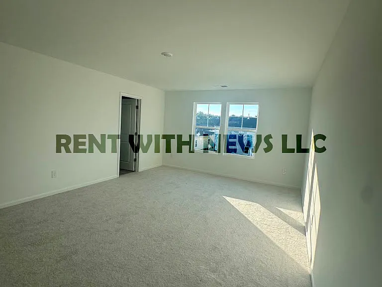 109 Napoleone St #1 — Photo 42