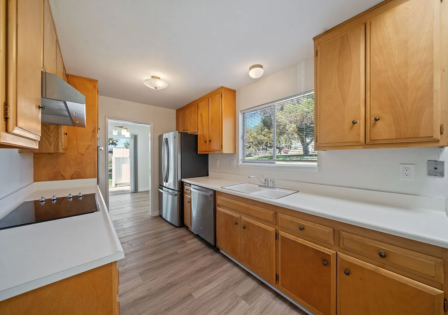 5828 Ferber St. — Photo 3