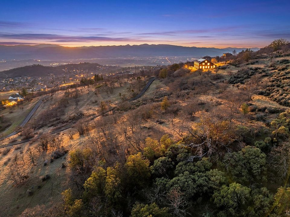 1st image of 6055 Hillcrest Rd