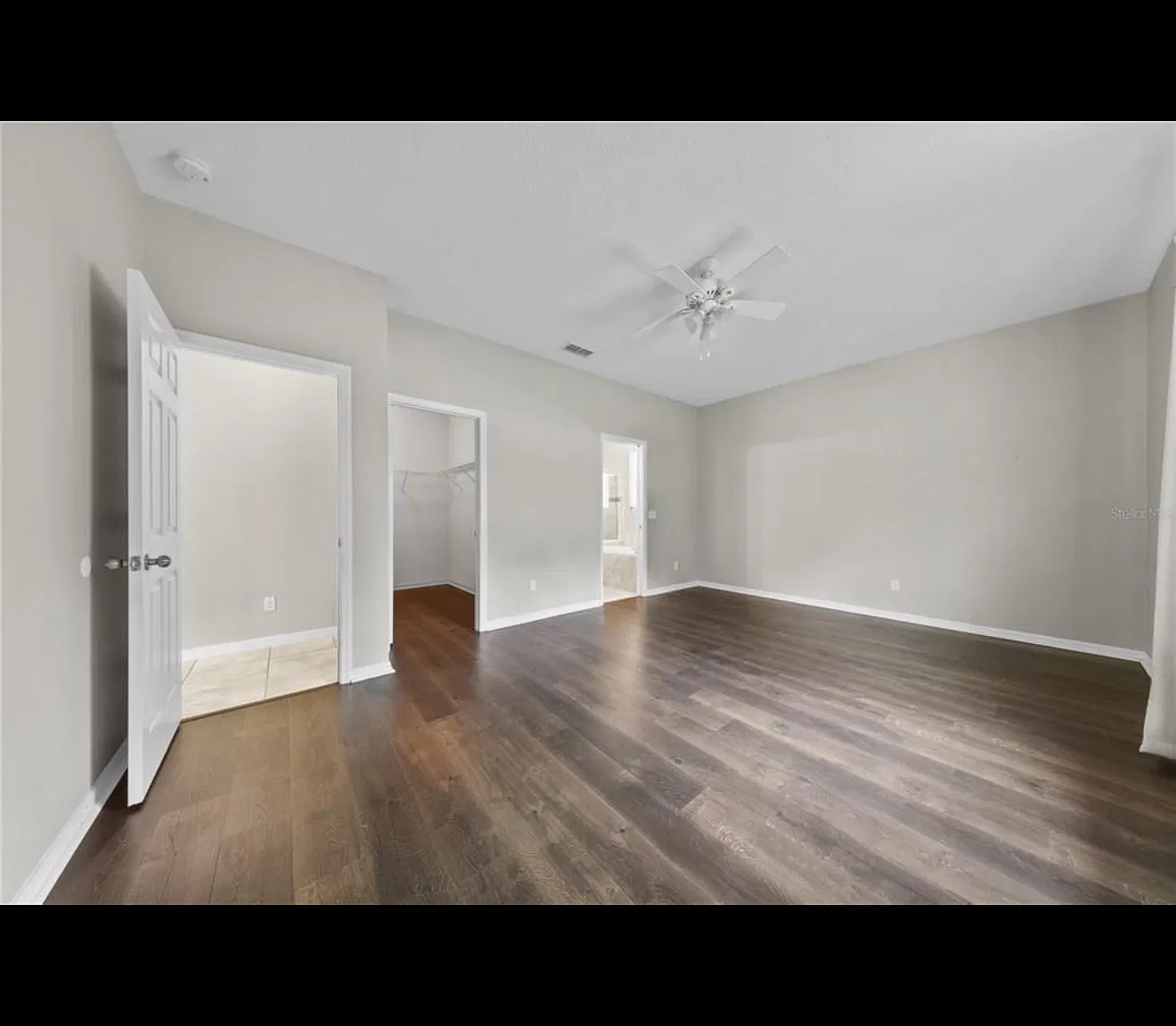 3 bed, 2164 sqft, $2,400 — Photo 3