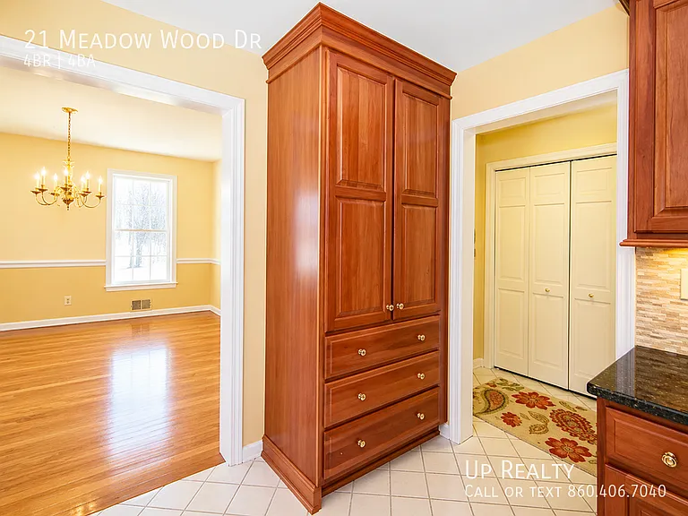 21 Meadow Wood Dr — Photo 11