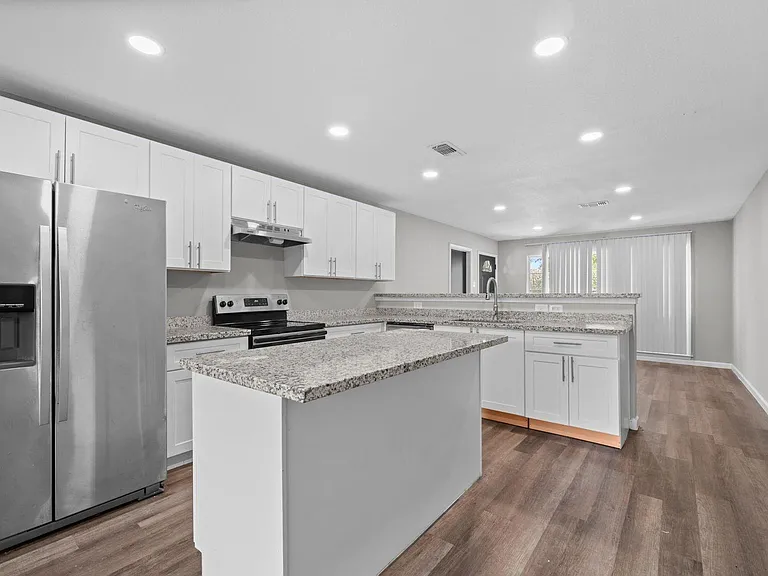 5242 Greylog Dr — Photo 7