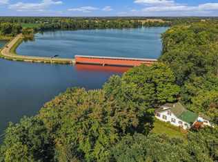 21959 Schweitzer Rd, Three Rivers, MI 49093