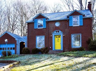 1227 Fairview Dr, Kent, OH 44240