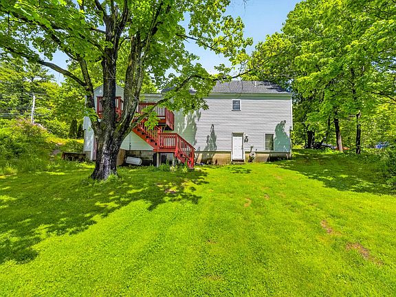 4th image of 526 Pembroke Street