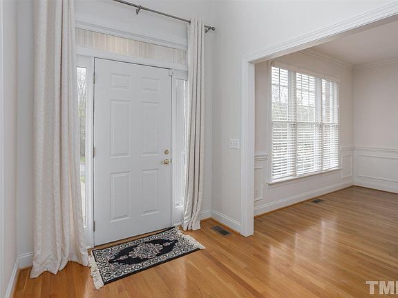 3rd image of 6420 Clubside Dr
