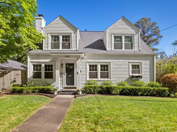 1867 Walker Ave, College Park, GA 30337