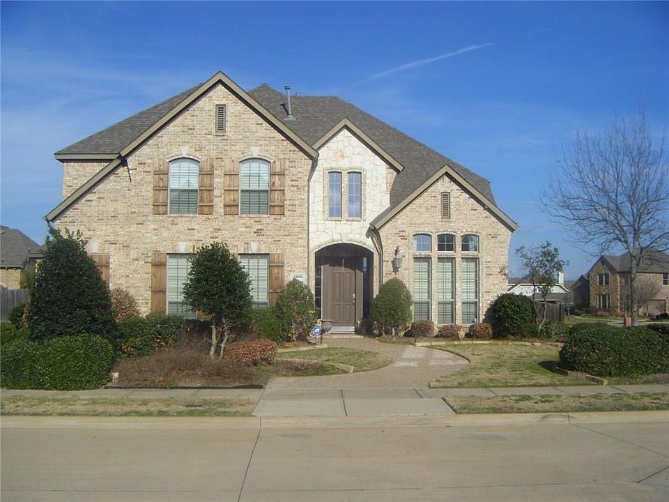 1st image of 1300 Grayhawk Dr