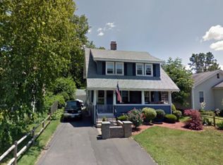 6 Marvis St, Newington, CT 06111