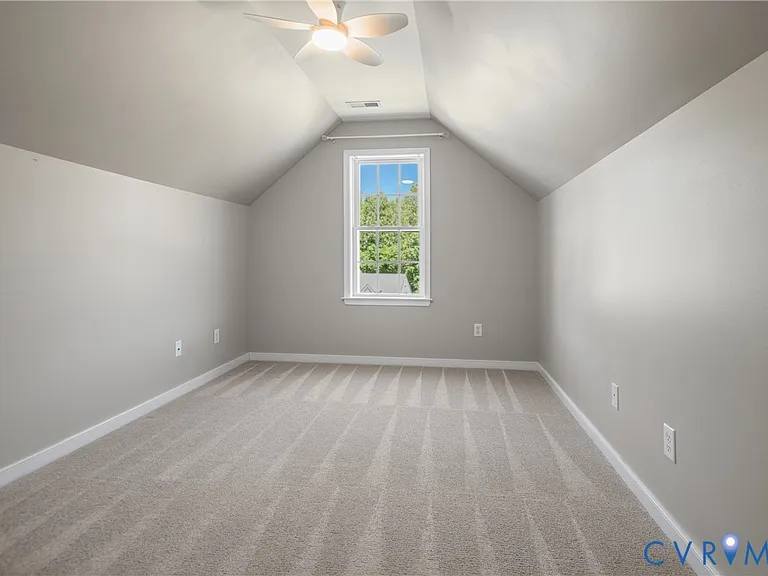 3924 Liberty Point Dr — Photo 33