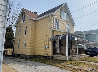 923 9th Ave, New Brighton, PA 15066