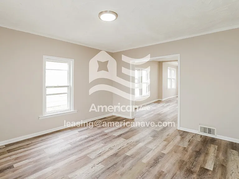 1454024_003_living_room_14394664.jpg