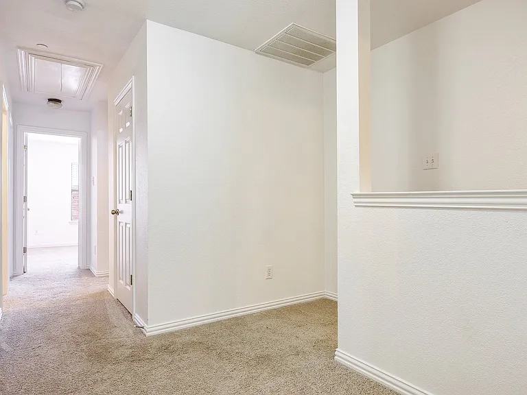 3206 Bedford Rd — Photo 8