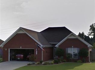 1419 Lake Pointe Dr SW, Decatur, AL 35603