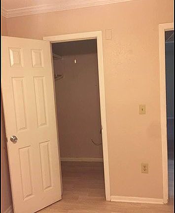 4th image of 121 Oyster Bay Cir APT 150