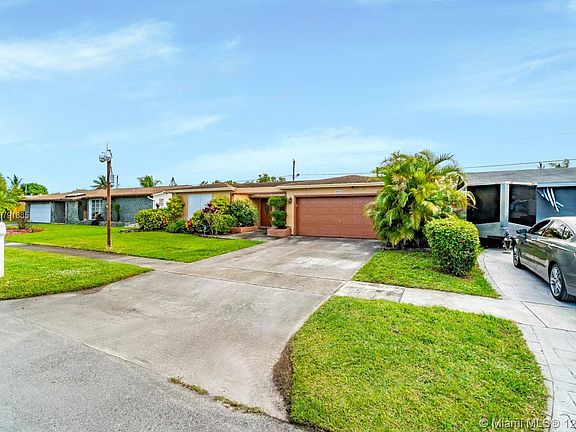 5th image of 9570 NW 24th St