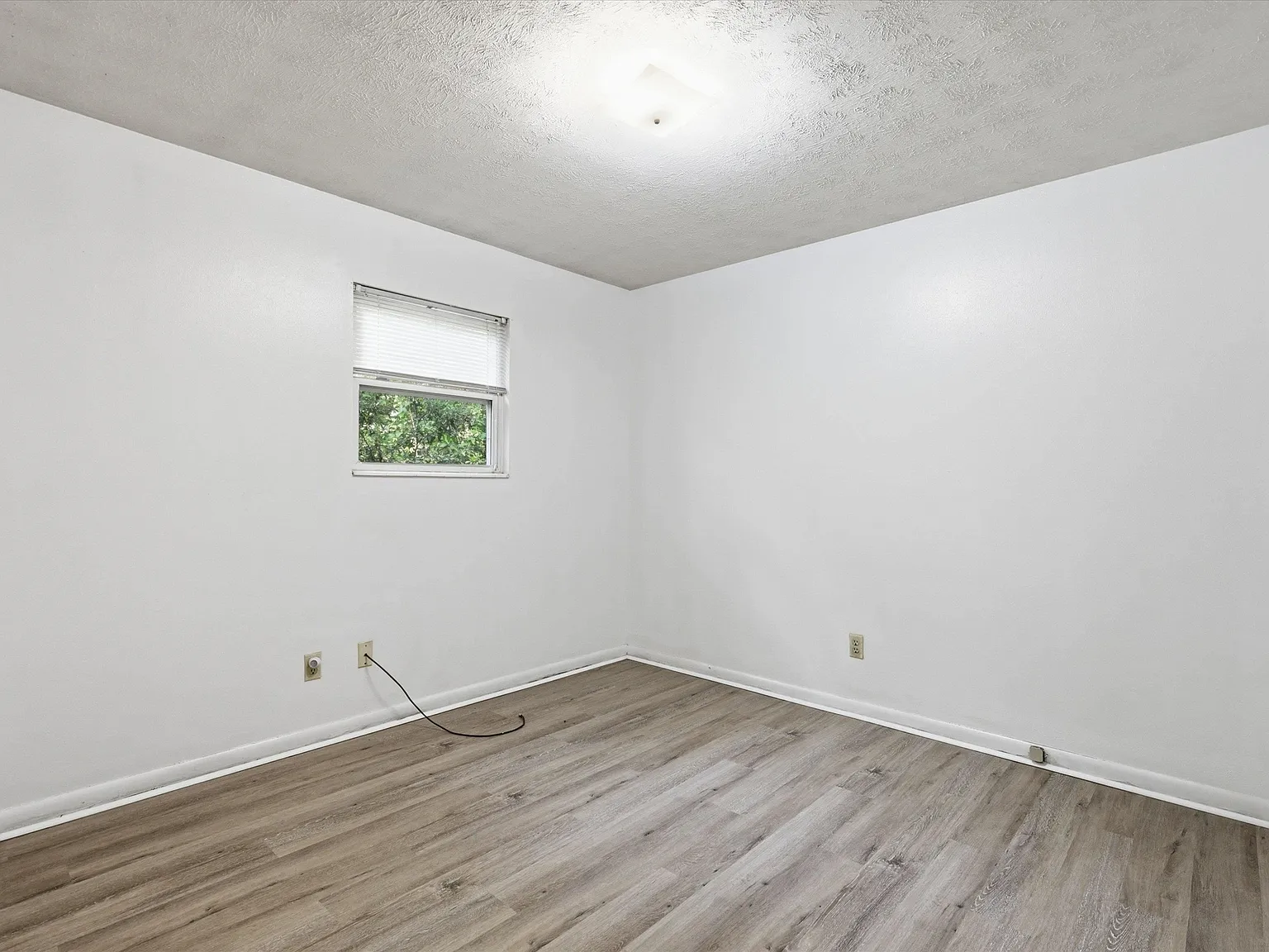 2724 Lake Henrietta Street - 1 — Photo 3