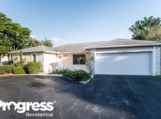 10945 NW 20th Dr, Pompano Beach, FL 33071