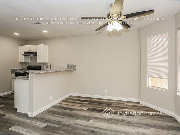 3rd image of 3749 Broadriver Dr