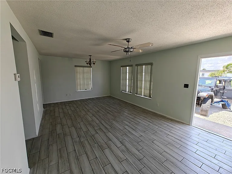 26 Temple Ct — Photo 6