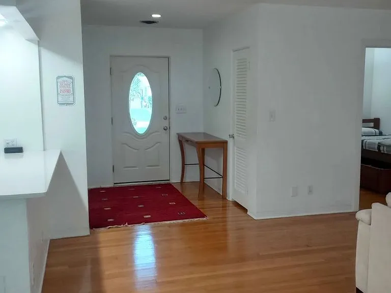 462 Magnolia St — Photo 9