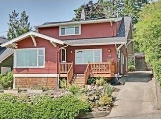 162 NW 67th St, Seattle, WA 98117