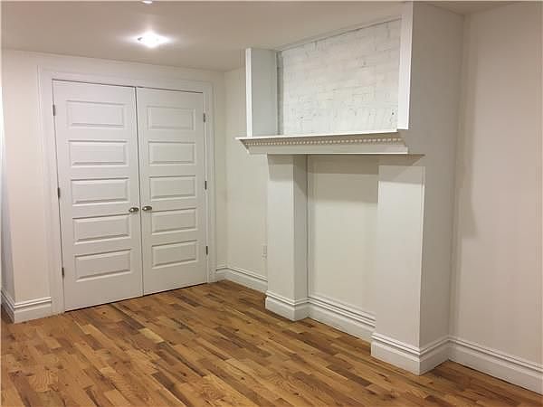 2nd image of 1230 Hancock St #1