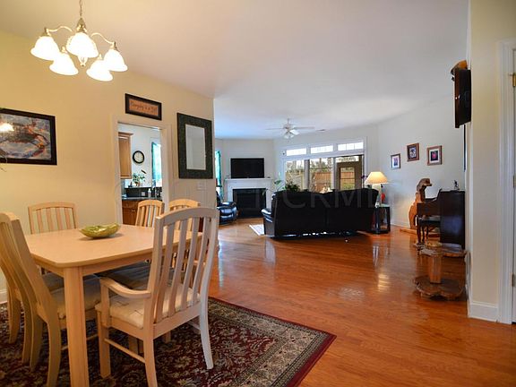 5th image of 1236 Nightingale Ct