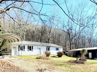 11220 Ellinger Rd, Logan, OH 43138